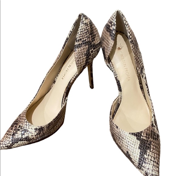 Boston Proper Viennese D’Orsay Faux Snakeskin Heels Stiletto Size 7.5 - Picture 2 of 8